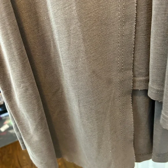 We The Free Taupe Ribbed Tunic Top - Picture 3 of 4